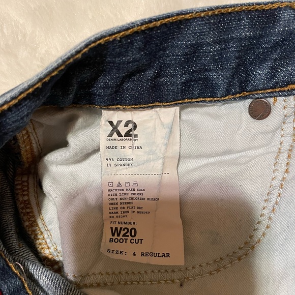 GAP Denim Laboratory jeans. Size 4R W20 bootcut like new condition - Picture 4 of 6
